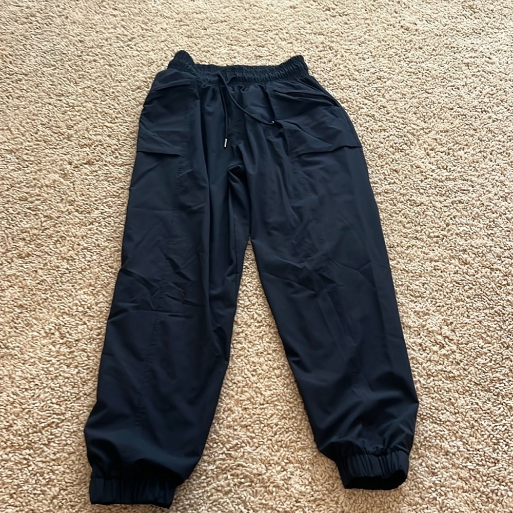 women’s athletic jogger